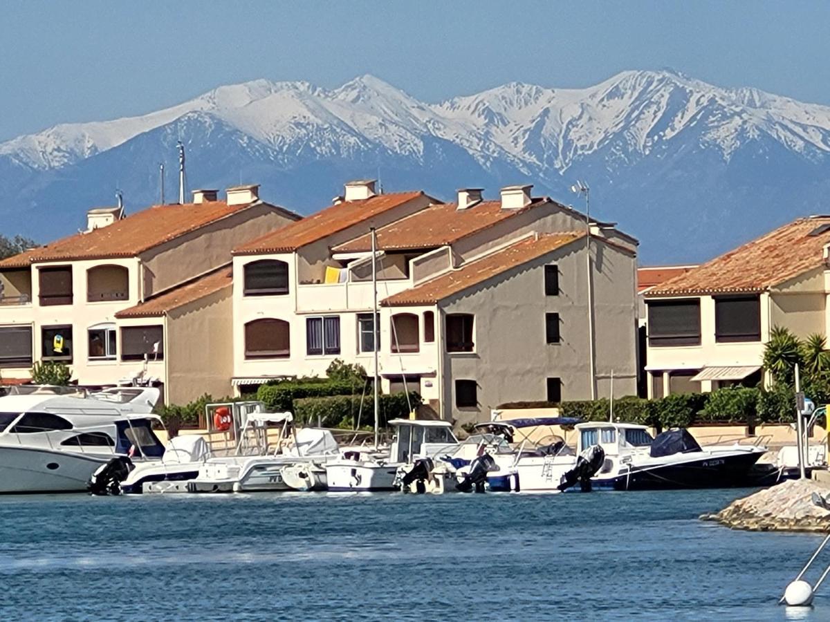 Villa Aux Capellans Sur La Marina Pour 4 Personnes - Vue Marina - Parking - Plage A 5 Min A Pied Saint-Cyprien  Exteriér fotografie
