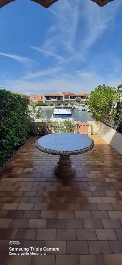 Villa Aux Capellans Sur La Marina Pour 4 Personnes - Vue Marina - Parking - Plage A 5 Min A Pied Saint-Cyprien  Exteriér fotografie
